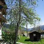 Ucliva Breíl