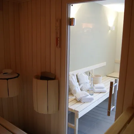 Hotel Ucliva Отель