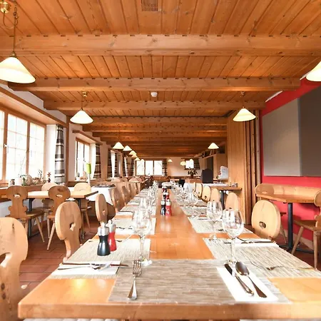 Hotel Ucliva 3* Брайль-Бригельс