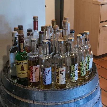 Отель Hotel Ucliva 3*