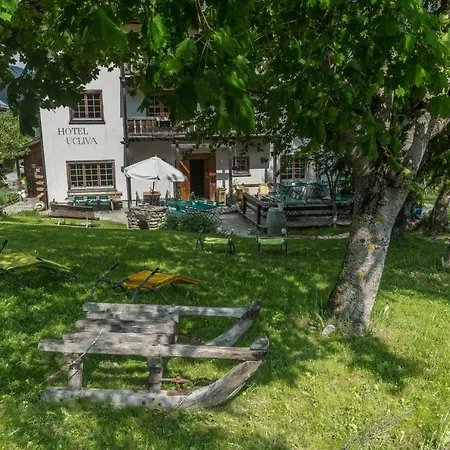 Hotel Ucliva Отель 3*